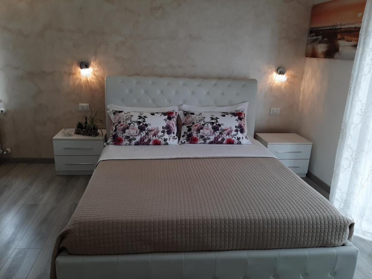 Viola Di Mare Rooms And Parking Termoli Exterior foto